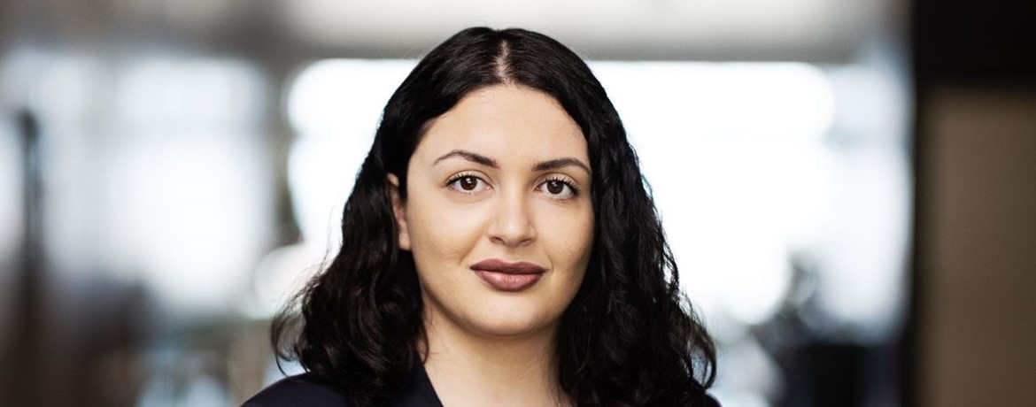 Mød en studerende på professionsbachelor i skat, der er i praktik hos Deloitte