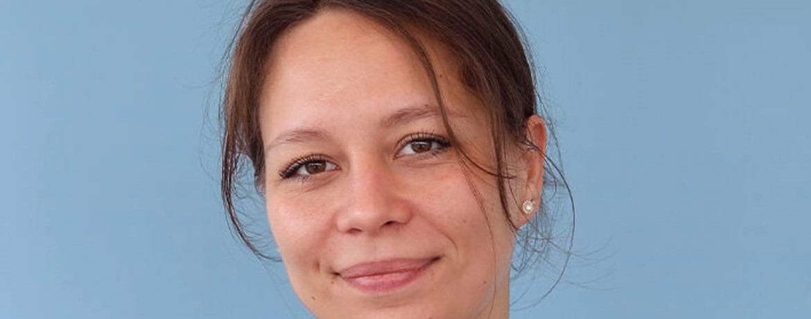 Mød en dimittend professionsbachelor i skat, der er har fået job ved SAGRO